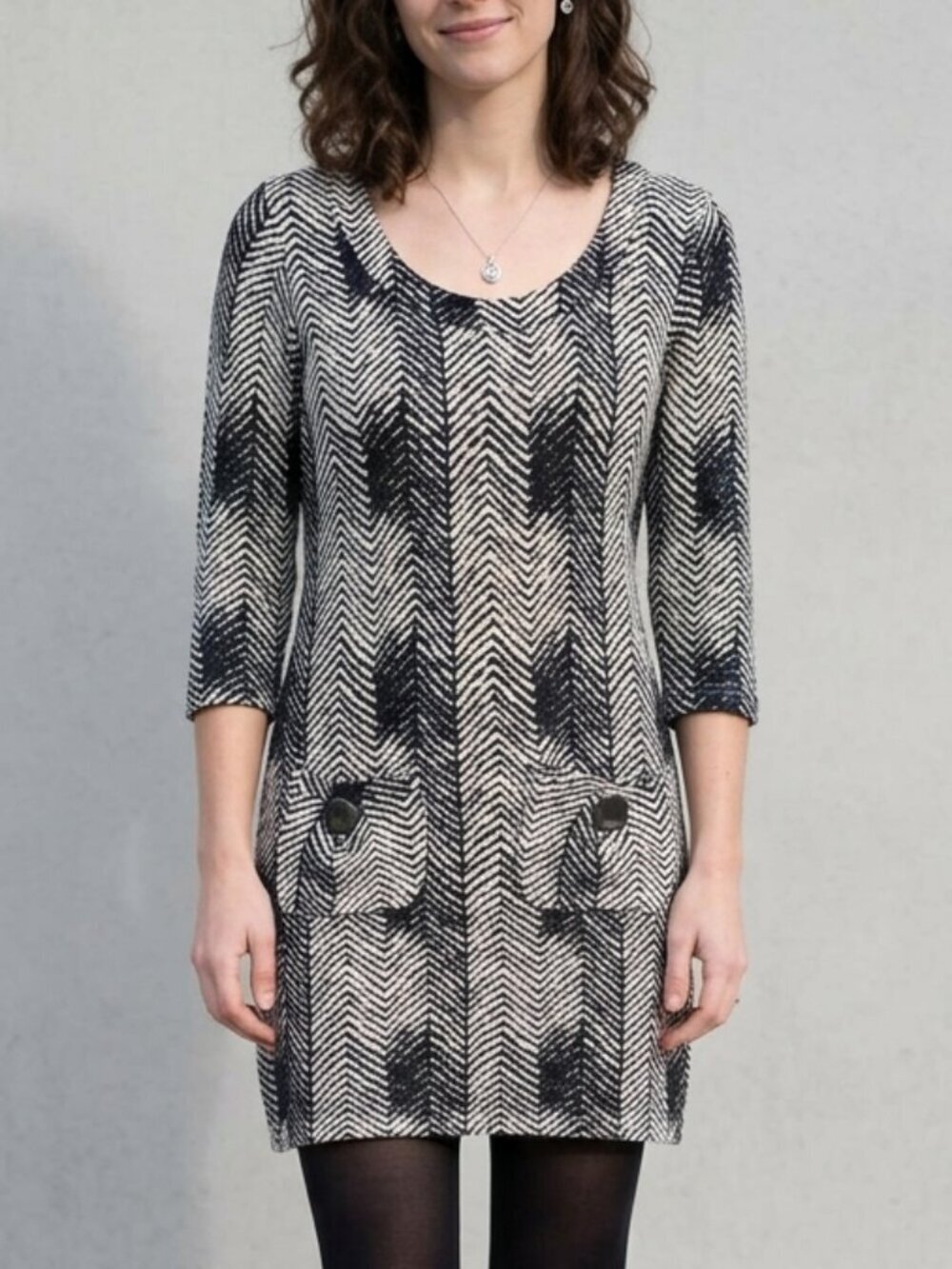 Papillon Retro Black and Cream Stretchy Dress